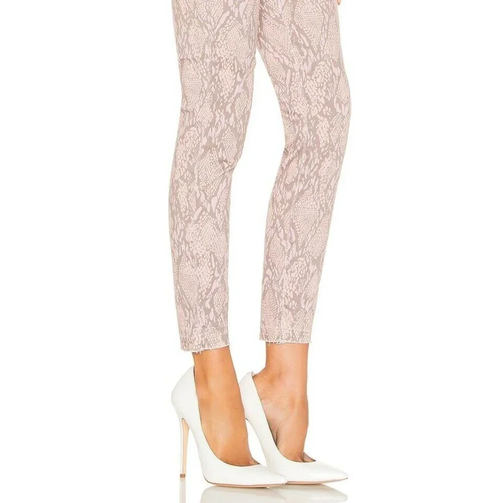 J Brand Alana‎ High Rise Crop Skinny Jeans in Adder